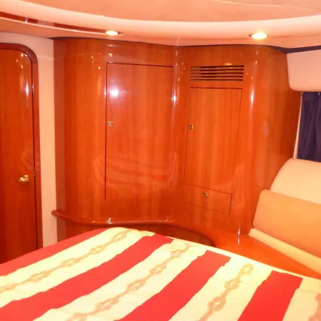 Rhein Yacht Lexa 3* Duisburgo