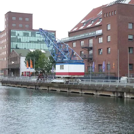 Rhein Yacht Lexa 3* Duisburg